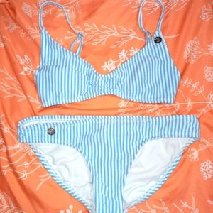 ✨Host Pick 6/17 ✨Women's Southern Tide Bikini